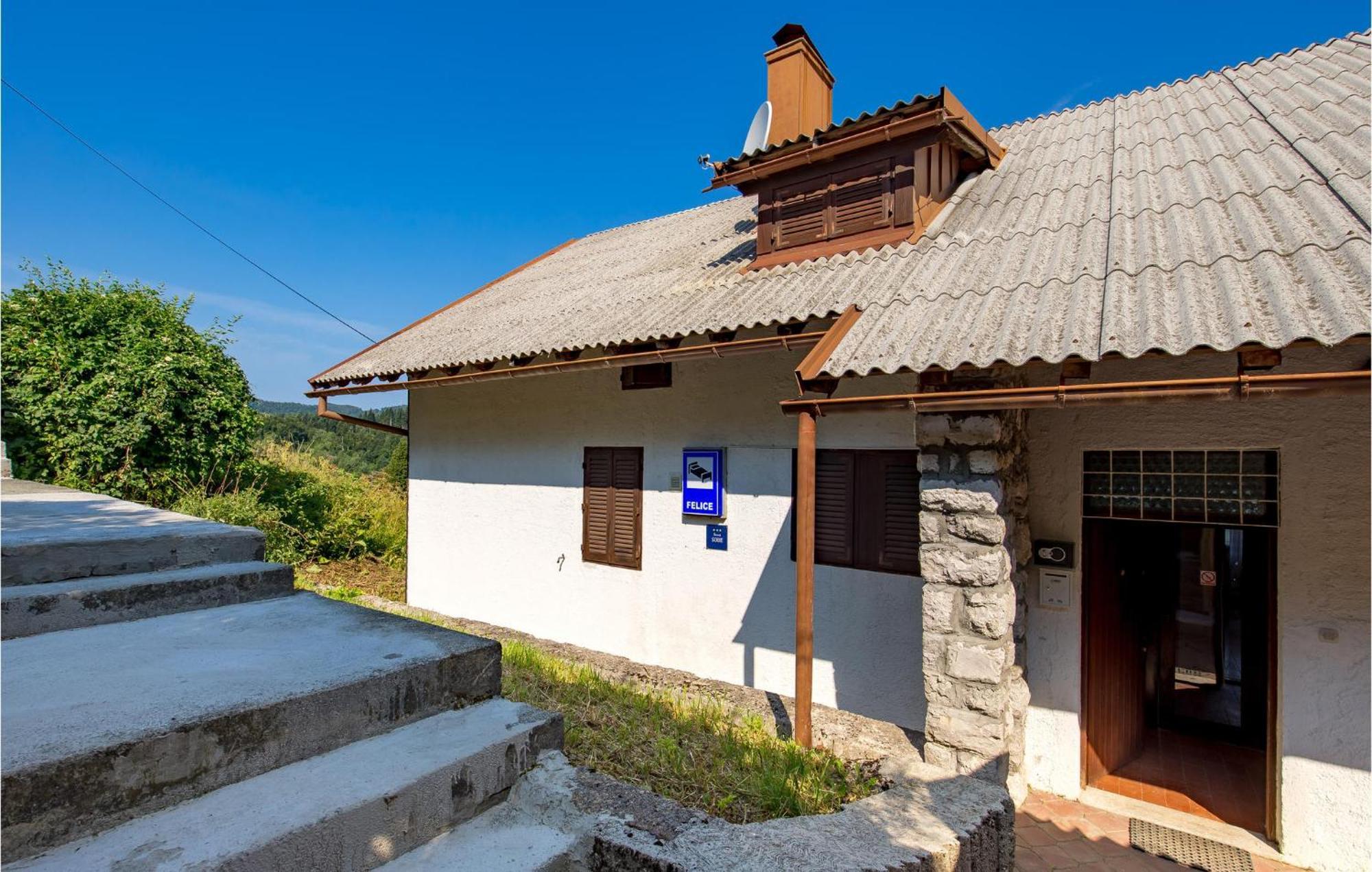 Beautiful Home In Fuzine With Sauna 외부 사진